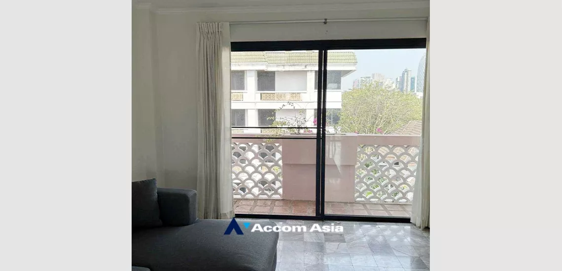 7  2 br Apartment For Rent in Phaholyothin ,Bangkok BTS Ari at Homely atmosphere AA33731