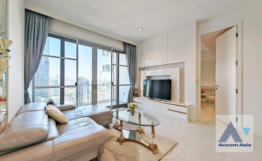  1  1 br Condominium for rent and sale in Ploenchit ,Bangkok BTS Ratchadamri - MRT Silom at 185 Rajadamri AA33745