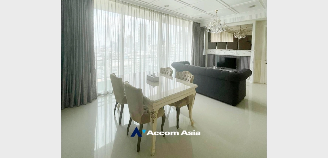  2 Bedrooms  Condominium For Rent in Sukhumvit, Bangkok  near BTS Phrom Phong (AA33750)
