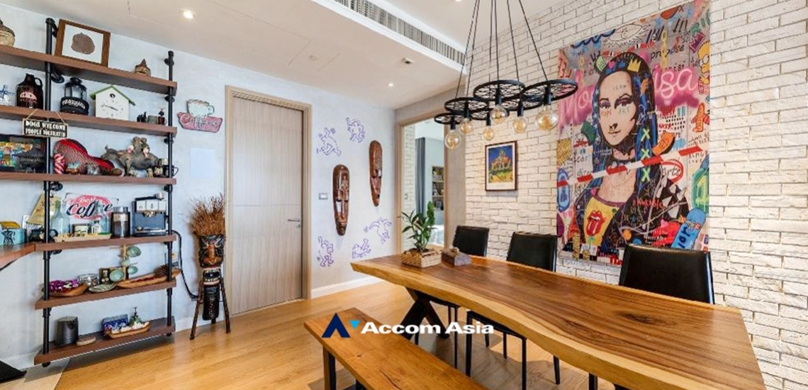 Magnolias Waterfront Residences Condominium  2 Bedroom for Sale BTS Krung Thon Buri in Charoennakhon Bangkok