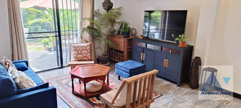  1  2 br House For Rent in phaholyothin ,Bangkok  AA33762