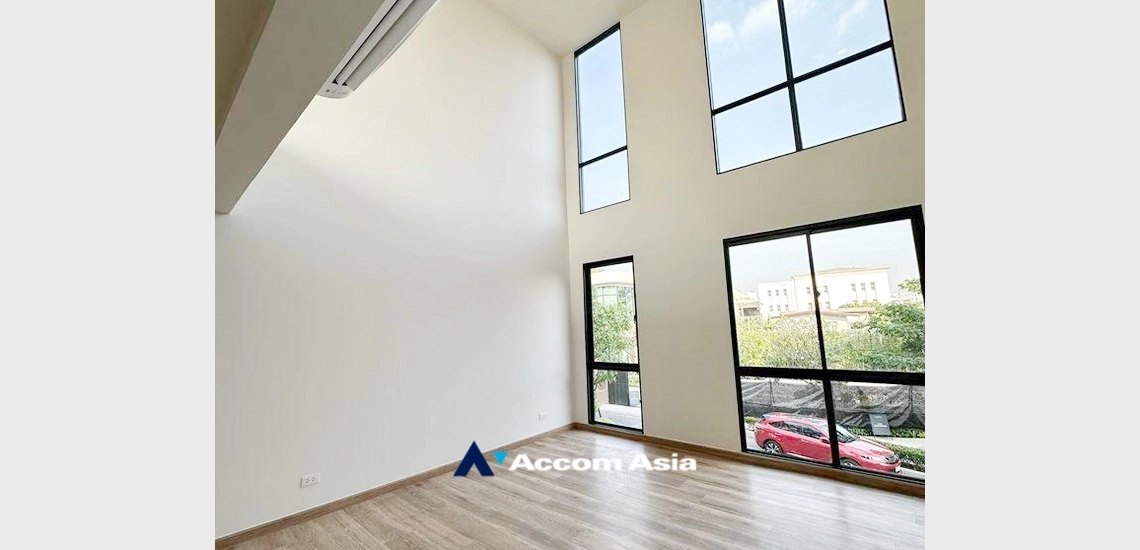 4  3 br Townhouse For Sale in Sathorn ,Bangkok BRT Wat Priwat at DEMI Sathu 49 AA33773