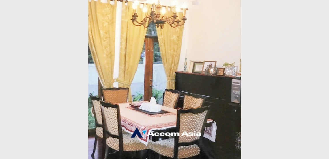 7  2 br House For Sale in Sukhumvit ,Bangkok BTS Punnawithi AA33775