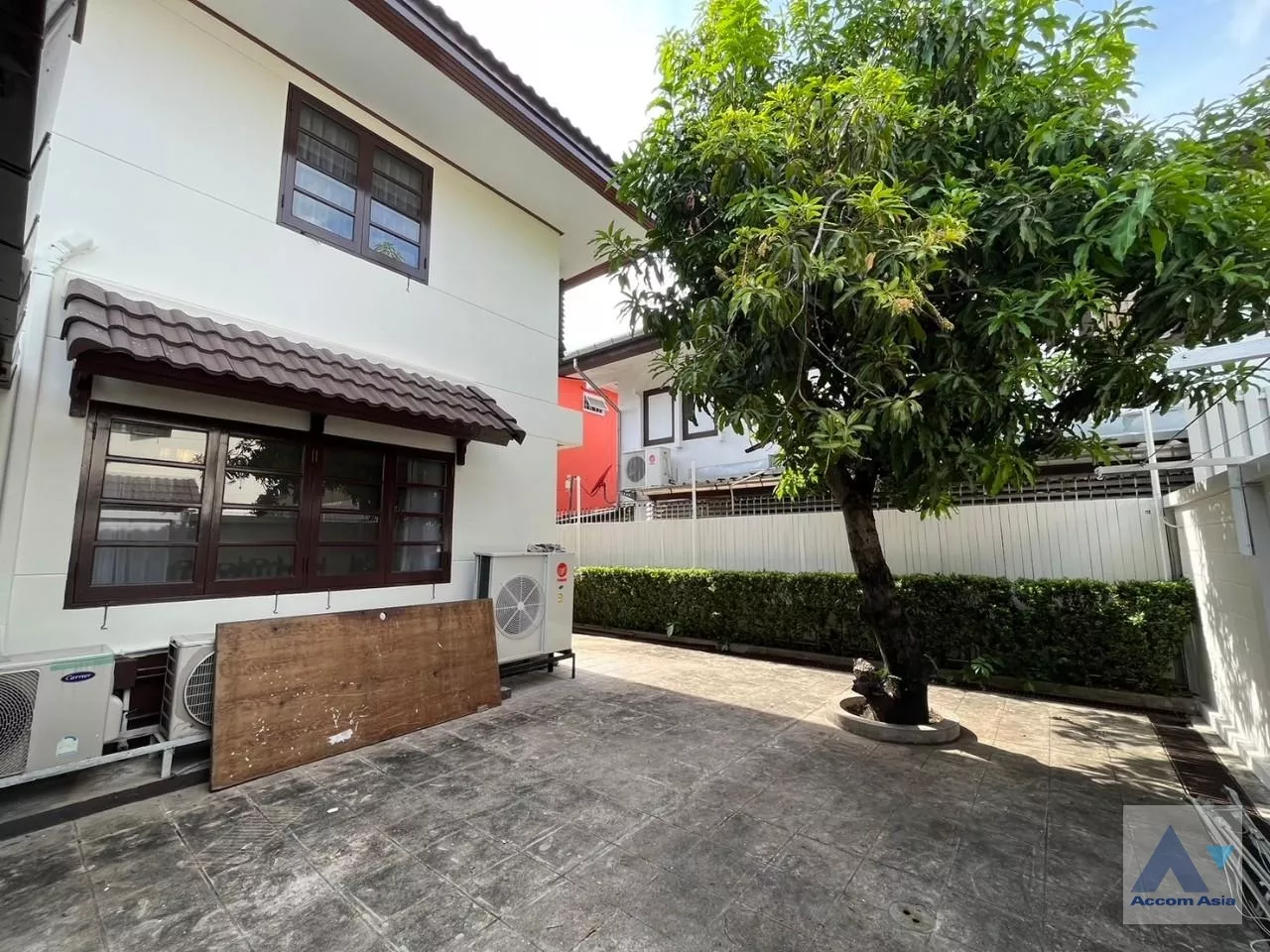 29  4 br House for rent and sale in Phaholyothin ,Bangkok BTS Saphan-Kwai at House in Compound AA33788