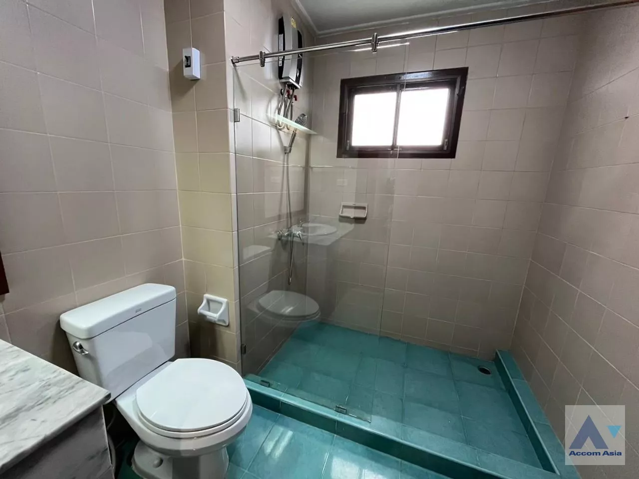 27  4 br House for rent and sale in Phaholyothin ,Bangkok BTS Saphan-Kwai at House in Compound AA33788