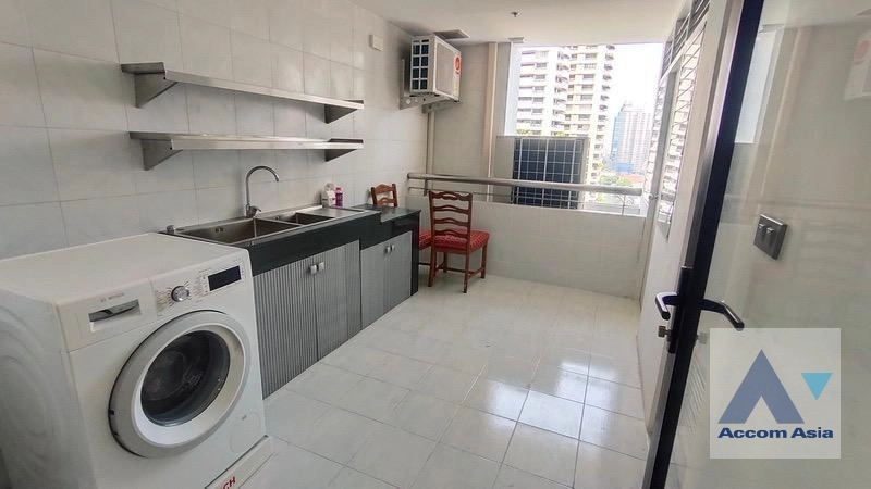 8  3 br Condominium for rent and sale in Sukhumvit ,Bangkok BTS Nana at Kallista Mansion AA33800