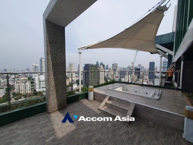 Huge Terrace, Double High Ceiling, Triplex, Penthouse |  Wind Sukhumvit 23 Condominium  3 Bedroom for Rent MRT Sukhumvit in Sukhumvit Bangkok