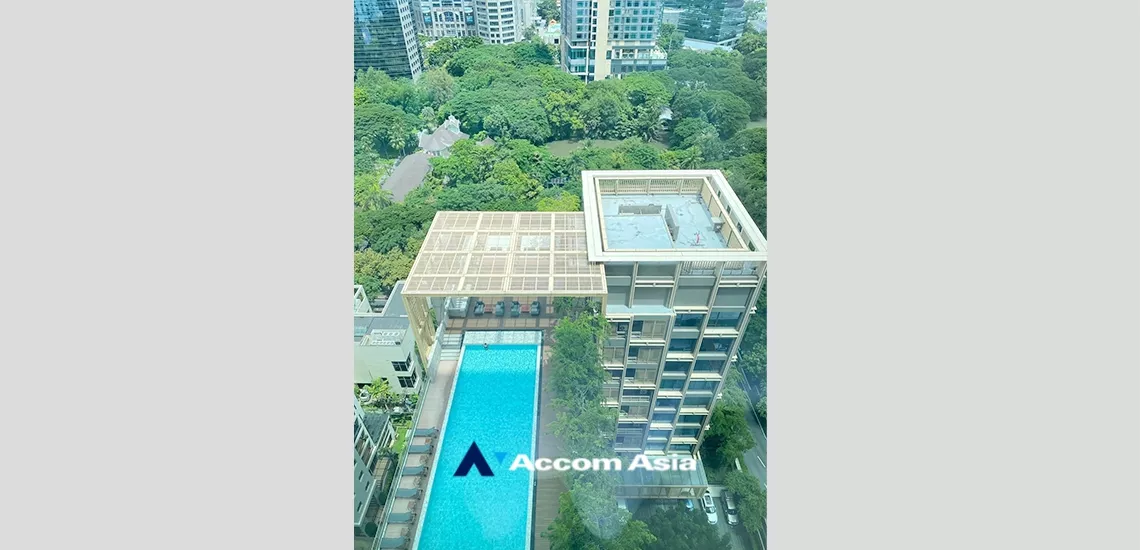 6  1 br Condominium For Sale in Ploenchit ,Bangkok BTS Chitlom at Sindhorn Residence AA33817