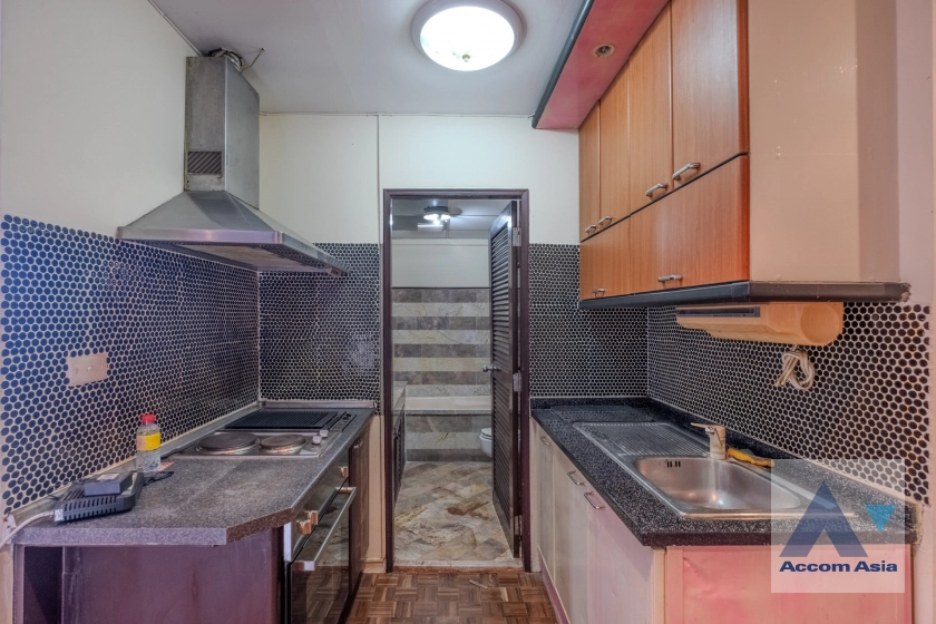 5  2 br Condominium For Sale in Sukhumvit ,Bangkok BTS Nana at Sukhumvit Suite AA33835