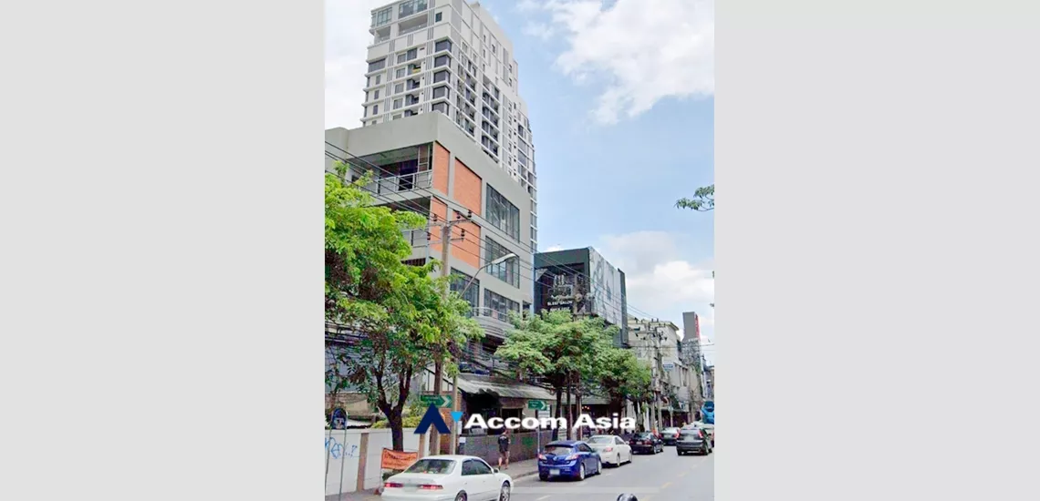  1  Townhouse For Sale in Sukhumvit ,Bangkok BTS Ekkamai at Park Avenue AA33836