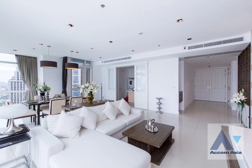 unit 3 Bedrooms  Condominium For Rent & Sale in Ploenchit, Bangkok  near BTS Ploenchit (AA33845)