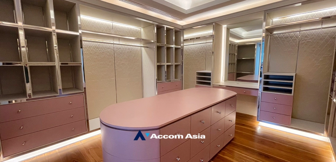 25  6 br House For Sale in Sukhumvit ,Bangkok BTS Ekkamai AA33846