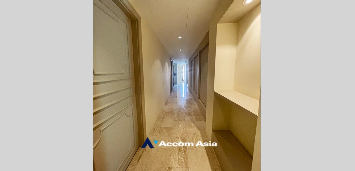 36  6 br House For Sale in Sukhumvit ,Bangkok BTS Ekkamai AA33846