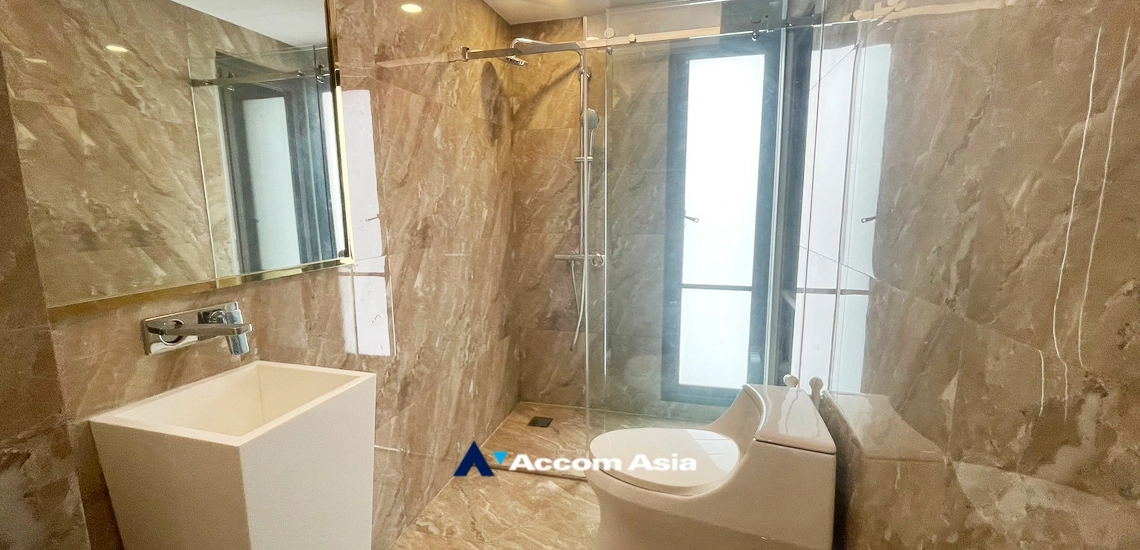 22  6 br House For Sale in Sukhumvit ,Bangkok BTS Ekkamai AA33846
