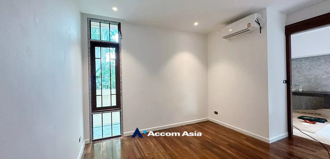 11  4 br House For Sale in Sukhumvit ,Bangkok BTS Phra khanong at Baan Sansiri Sukhumvit 67 AA33863