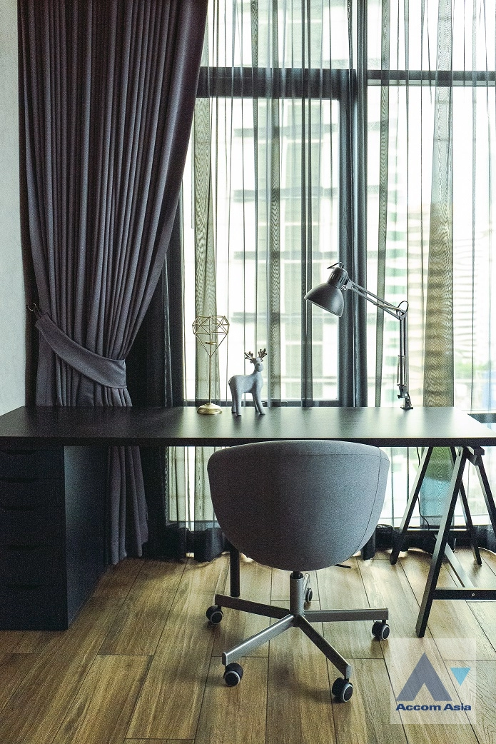 14  2 br Condominium For Rent in Sukhumvit ,Bangkok MRT Phetchaburi at The Lofts Asoke AA33868