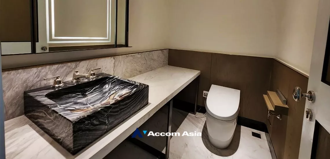 41  3 br Condominium For Sale in Charoen Nakhon ,Bangkok BTS Krung Thon Buri at The Residences at Mandarin Oriental AA33878