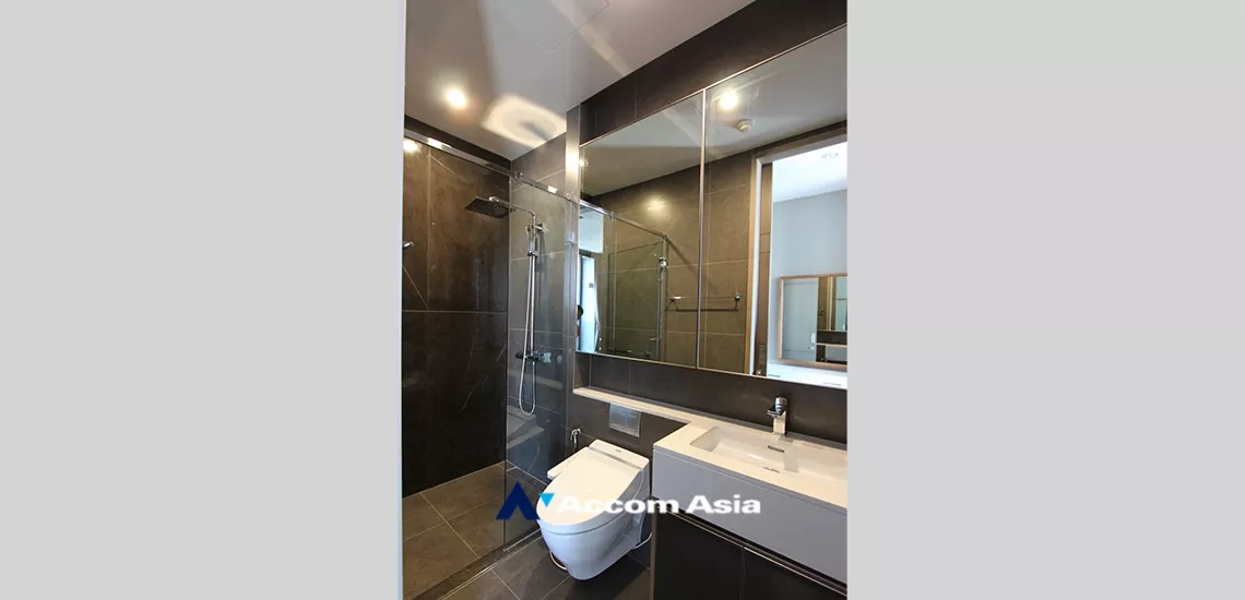 6  1 br Condominium For Rent in Ratchadaphisek ,Bangkok BTS Asok - MRT Phetchaburi at The Esse At Singha Complex AA33881