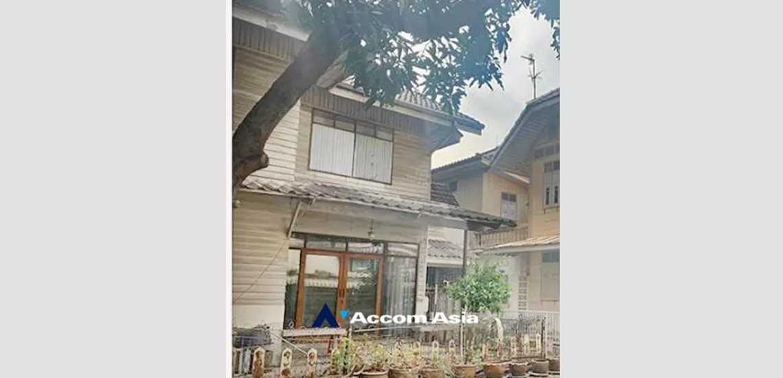  2  2 br House For Rent in sukhumvit ,Bangkok MRT Sam Yan AA33886