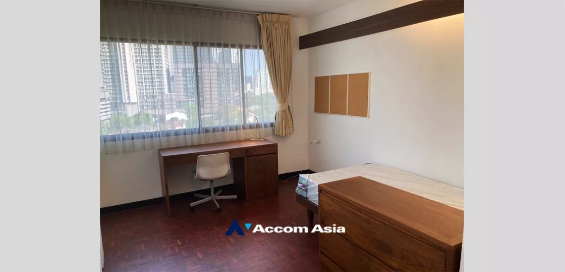 7  3 br Apartment For Rent in Sukhumvit ,Bangkok BTS Thong Lo at classically furnished apartment AA33894