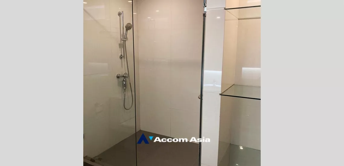 8  3 br Apartment For Rent in Sukhumvit ,Bangkok BTS Thong Lo at classically furnished apartment AA33894