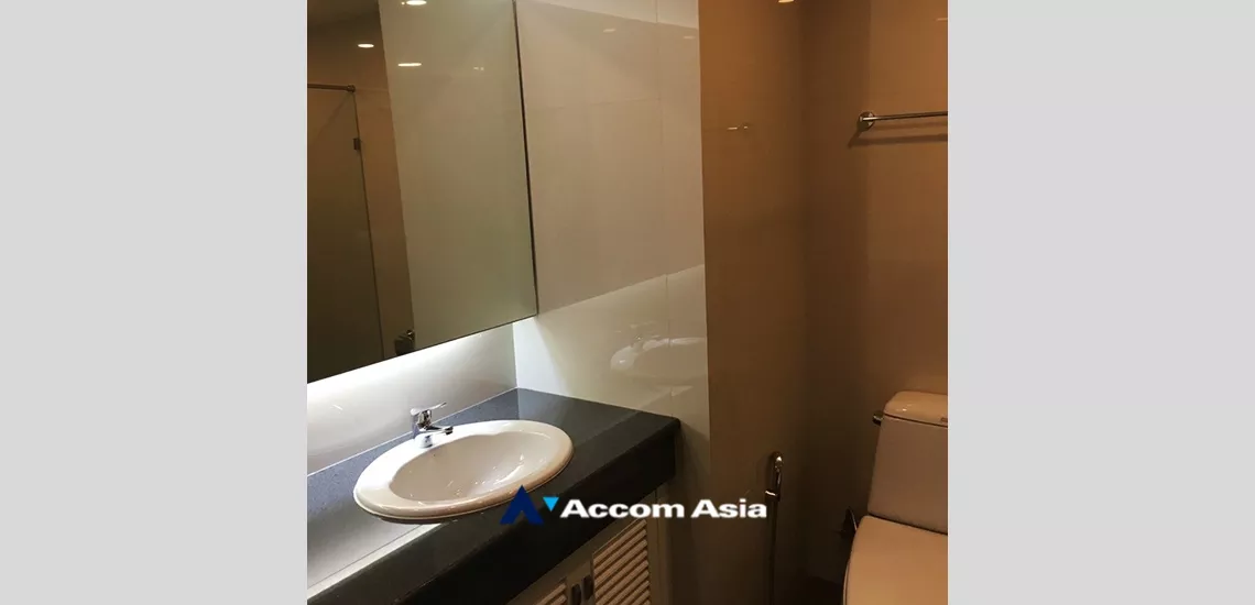6  2 br Apartment For Rent in Sukhumvit ,Bangkok BTS Thong Lo at classically furnished apartment AA33895