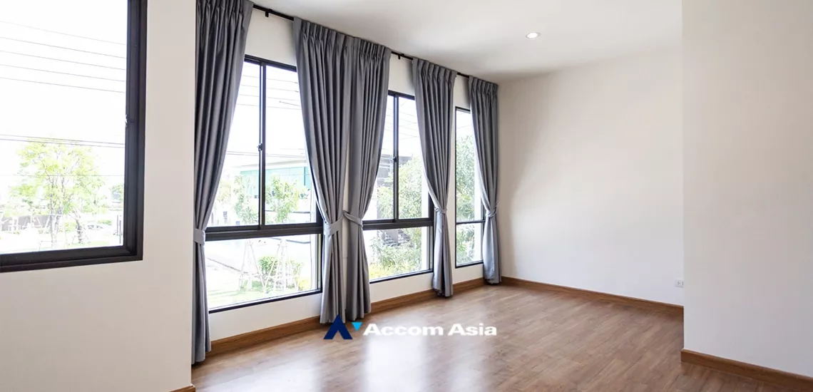 8  4 br Townhouse For Rent in  ,Samutprakan  at House AA33897