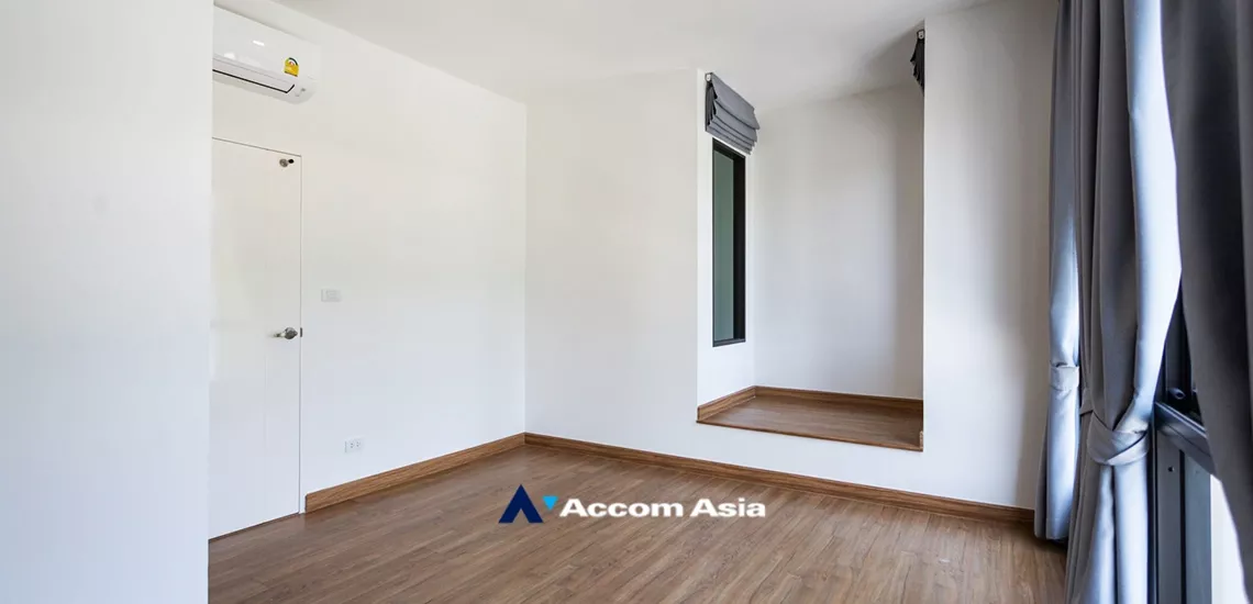 20  4 br Townhouse For Rent in  ,Samutprakan  at House AA33897