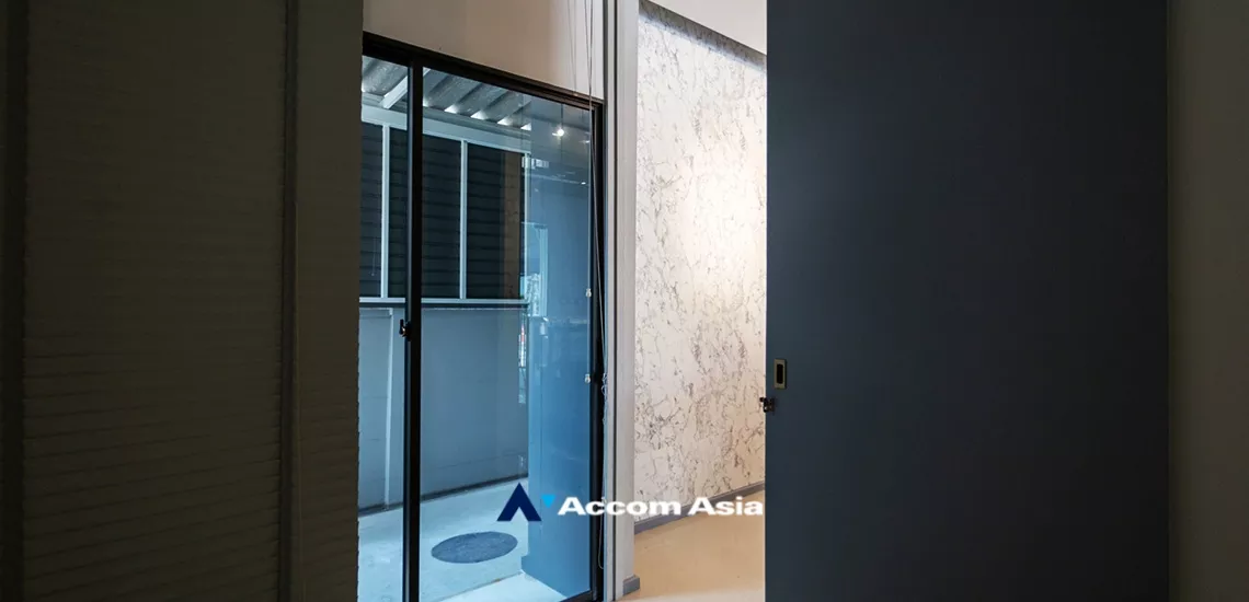 22  4 br Townhouse For Rent in Samutprakan ,Samutprakan  at House AA33897