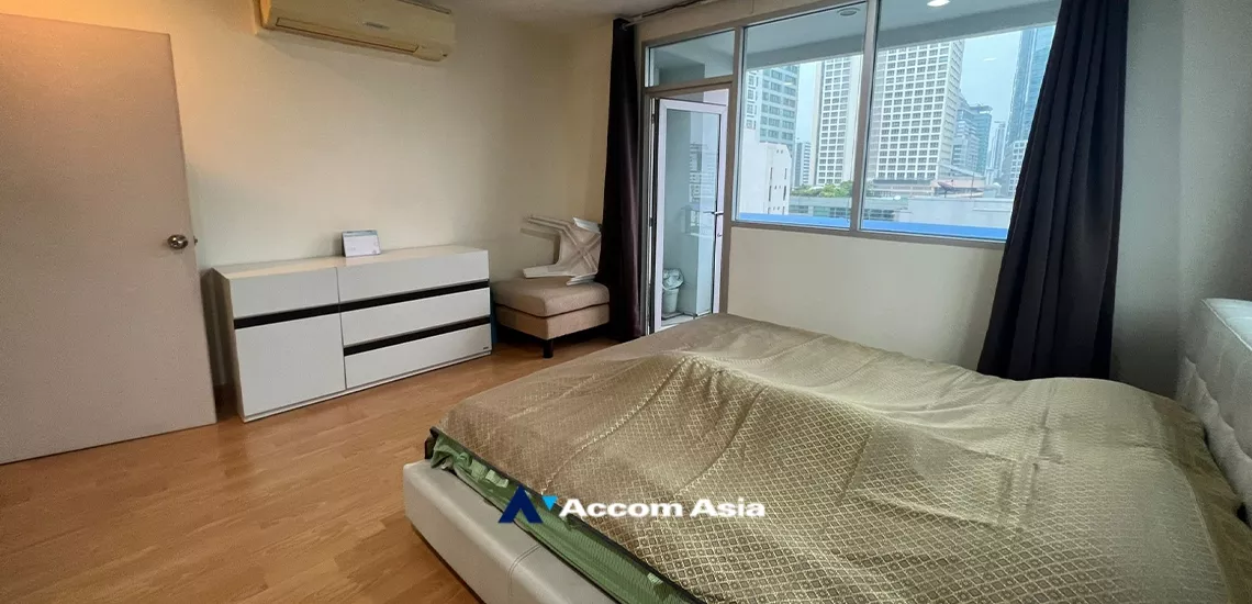 11  2 br Condominium For Sale in Sathorn ,Bangkok BTS Surasak at St.Louis Grand Terrace AA33943