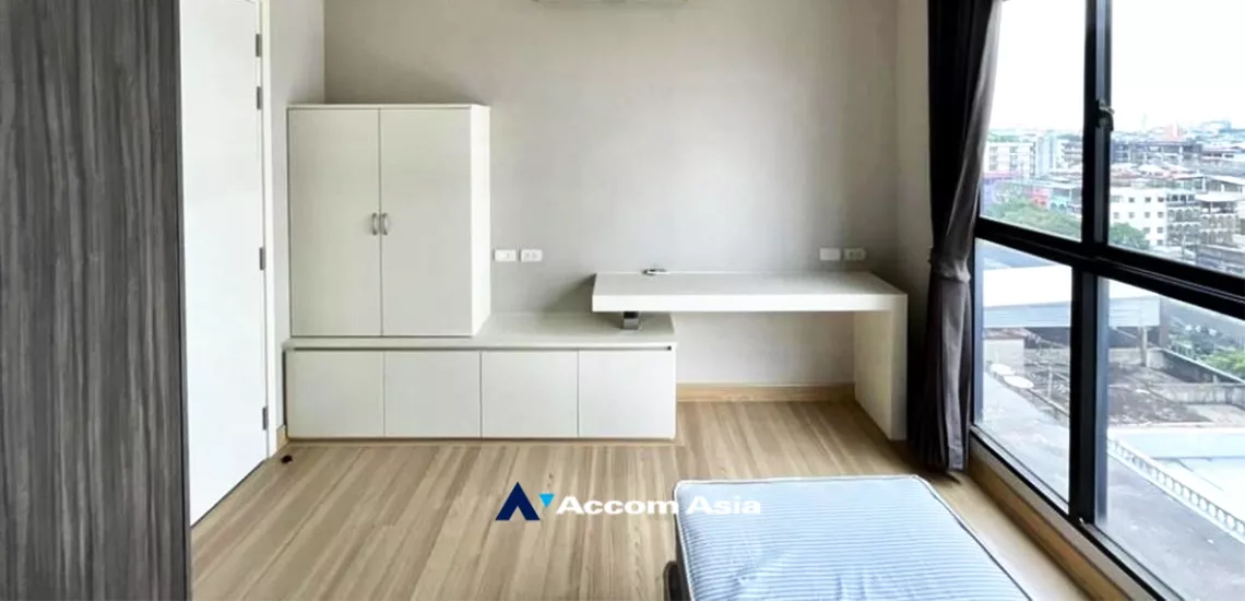 4  2 br Condominium For Sale in Charoen Nakhon ,Bangkok BTS Krung Thon Buri at Urbano Absolute Sathorn AA33945