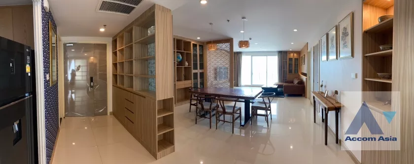  3 Bedrooms  Condominium For Rent & Sale in Sathorn, Bangkok  near BRT Wat Dan (AA33960)
