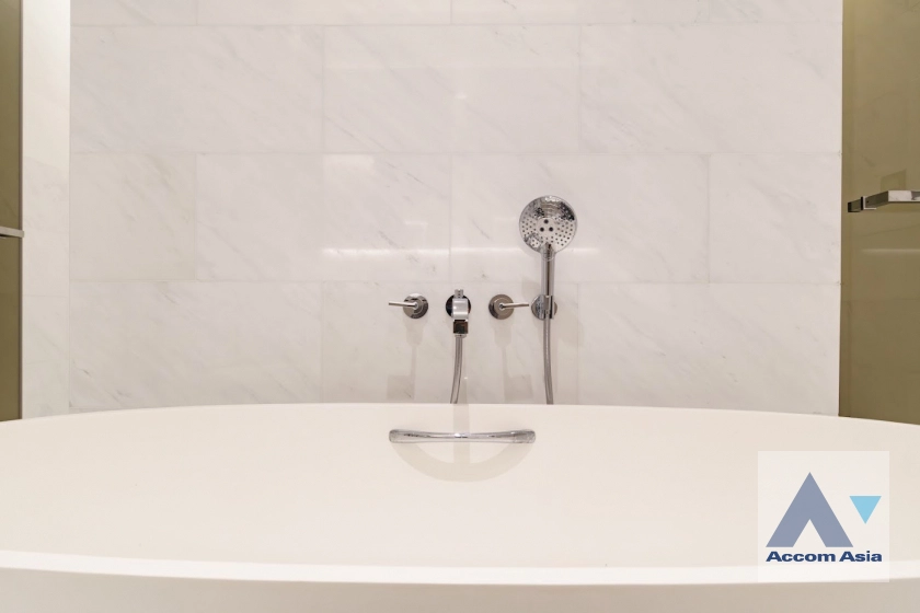 29  2 br Condominium for rent and sale in Ploenchit ,Bangkok BTS Chitlom at The Residences at Sindhorn Kempinski Hotel Bangkok AA33975