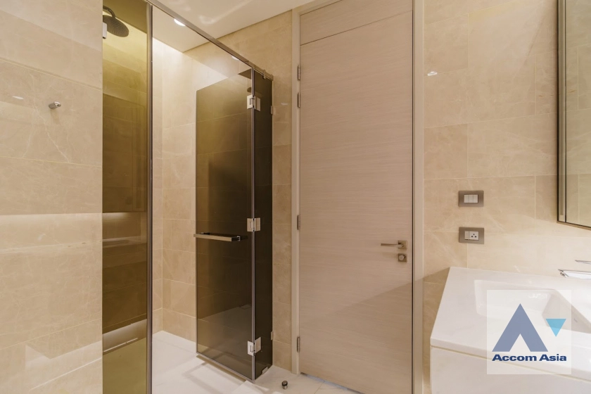 34  2 br Condominium for rent and sale in Ploenchit ,Bangkok BTS Chitlom at The Residences at Sindhorn Kempinski Hotel Bangkok AA33975