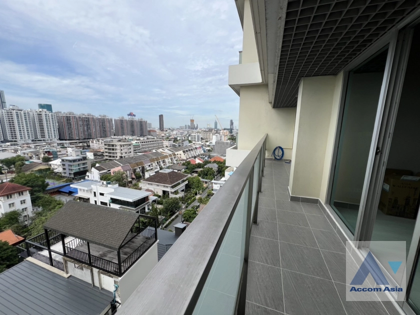 10  2 br Condominium for rent and sale in Sathorn ,Bangkok BRT Thanon Chan at Baan Nonzee AA33976