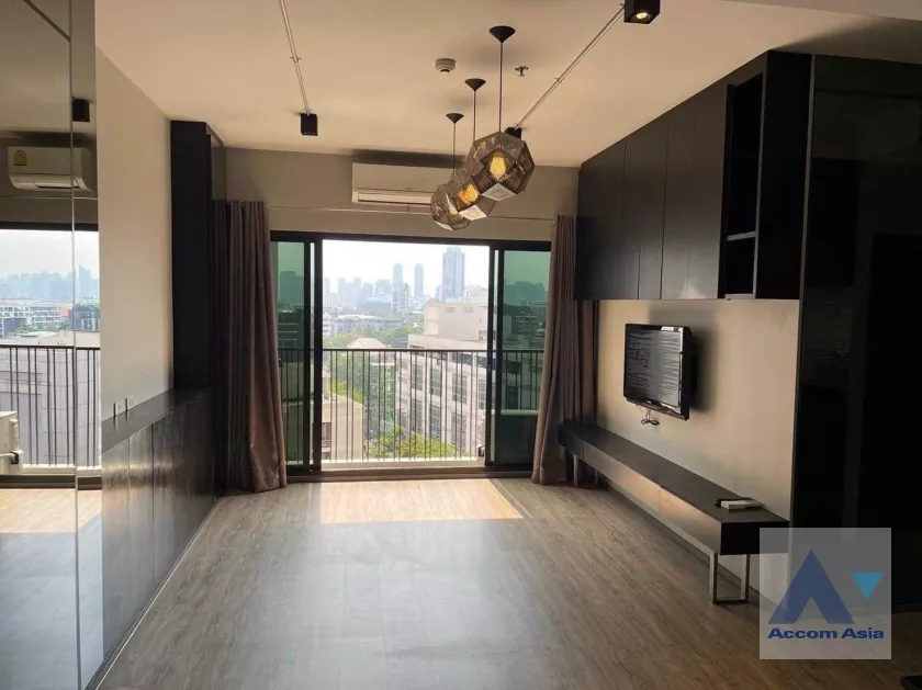 Noble Reform Condominium  2 Bedroom for Sale BTS Mo-Chit in Phaholyothin Bangkok