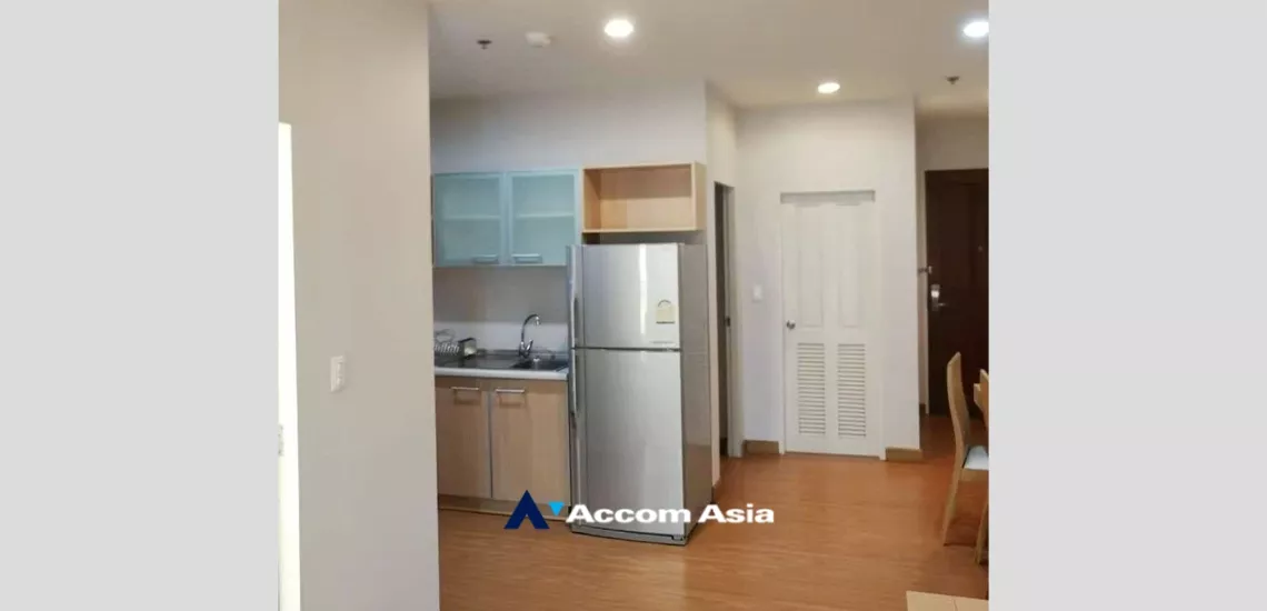 The Complete Narathiwas Condominium  2 Bedroom for Sale BRT Thanon Chan in Sathorn Bangkok