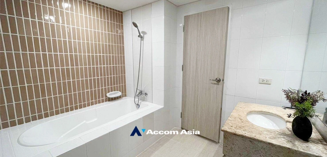 6  3 br Apartment for rent and sale in Sukhumvit ,Bangkok BTS Thong Lo at Modern spacious residence AA33989