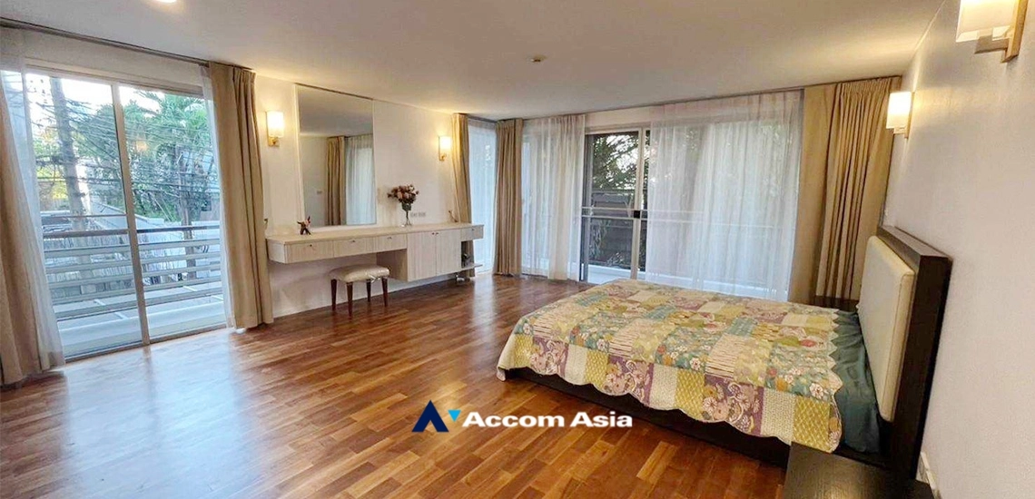 5  3 br Apartment for rent and sale in Sukhumvit ,Bangkok BTS Thong Lo at Modern spacious residence AA33989