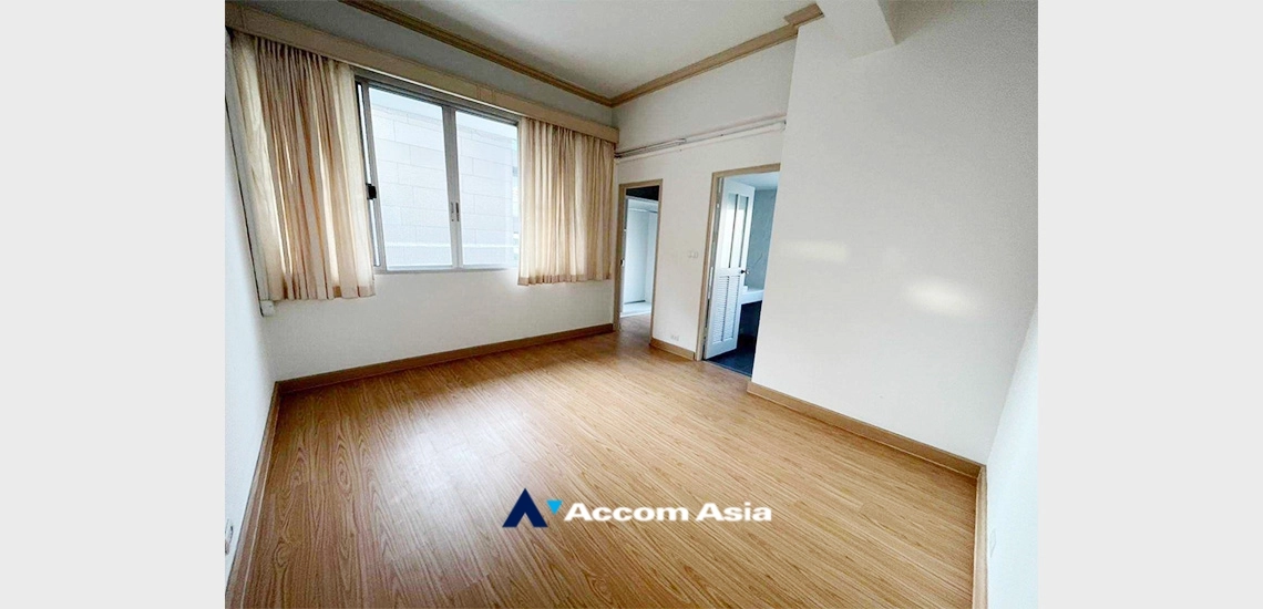 1  3 br Apartment for rent and sale in Sukhumvit ,Bangkok BTS Thong Lo at Oasis at Sukhumvit AA33990