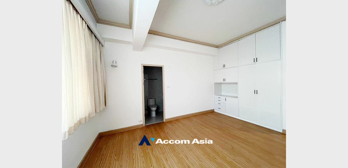 8  3 br Apartment for rent and sale in Sukhumvit ,Bangkok BTS Thong Lo at Oasis at Sukhumvit AA33990