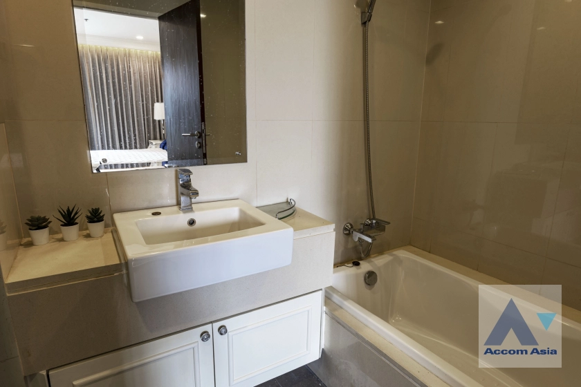 14  2 br Condominium for rent and sale in Sukhumvit ,Bangkok BTS Phra khanong at Le Luk AA34002