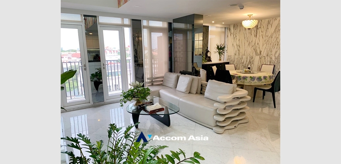 Duplex Condo |  3 Bedrooms  Condominium For Sale in Sathorn, Bangkok  near MRT Khlong Toei (AA34008)