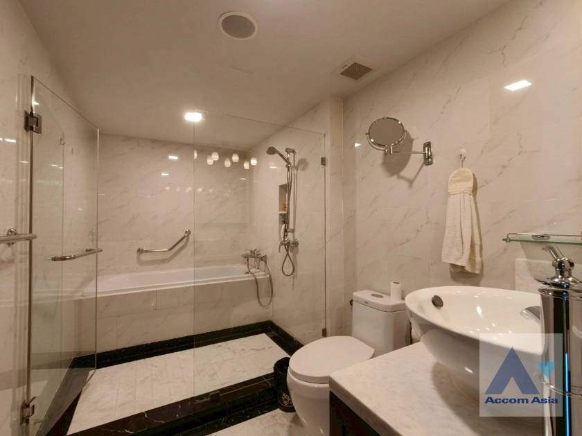 21  3 br Condominium for rent and sale in Sathorn ,Bangkok MRT Khlong Toei at Maestro 01 Sathorn Yenakat AA34008