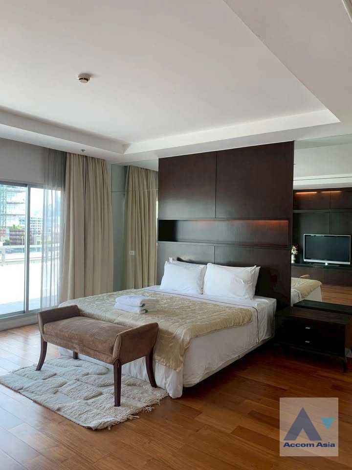 7  4 br Apartment For Rent in Ploenchit ,Bangkok BTS Ploenchit at Elegance and Traditional Luxury AA34018