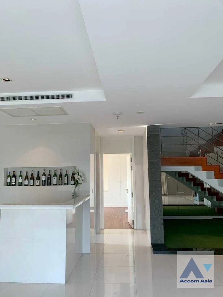 10  4 br Apartment For Rent in Ploenchit ,Bangkok BTS Ploenchit at Elegance and Traditional Luxury AA34018