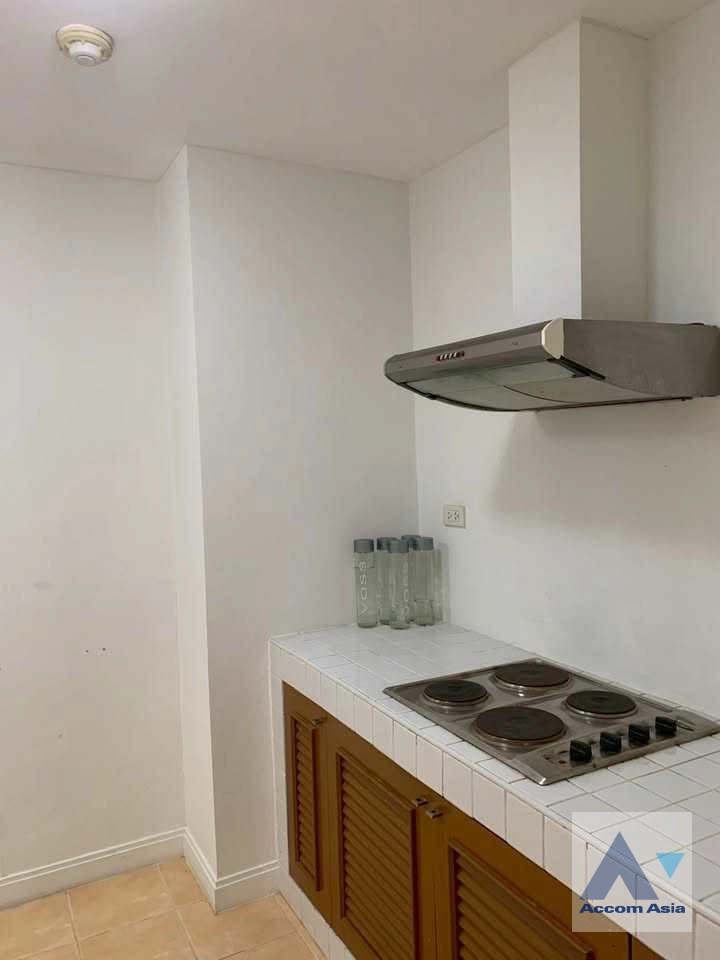 18  4 br Apartment For Rent in Ploenchit ,Bangkok BTS Ploenchit at Elegance and Traditional Luxury AA34018