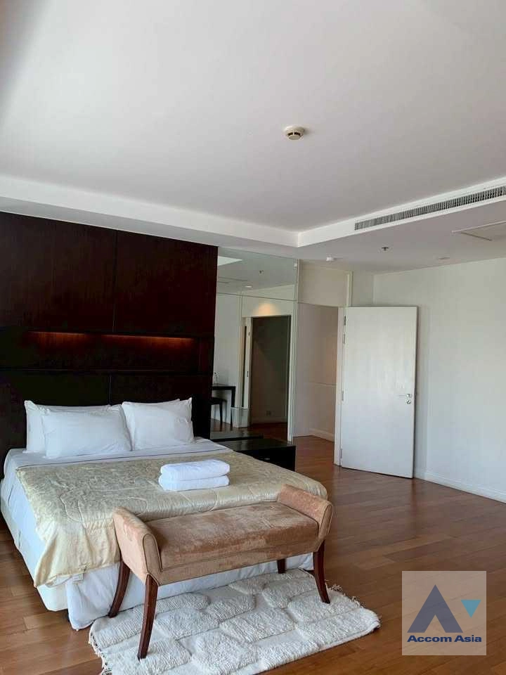 12  4 br Apartment For Rent in Ploenchit ,Bangkok BTS Ploenchit at Elegance and Traditional Luxury AA34018