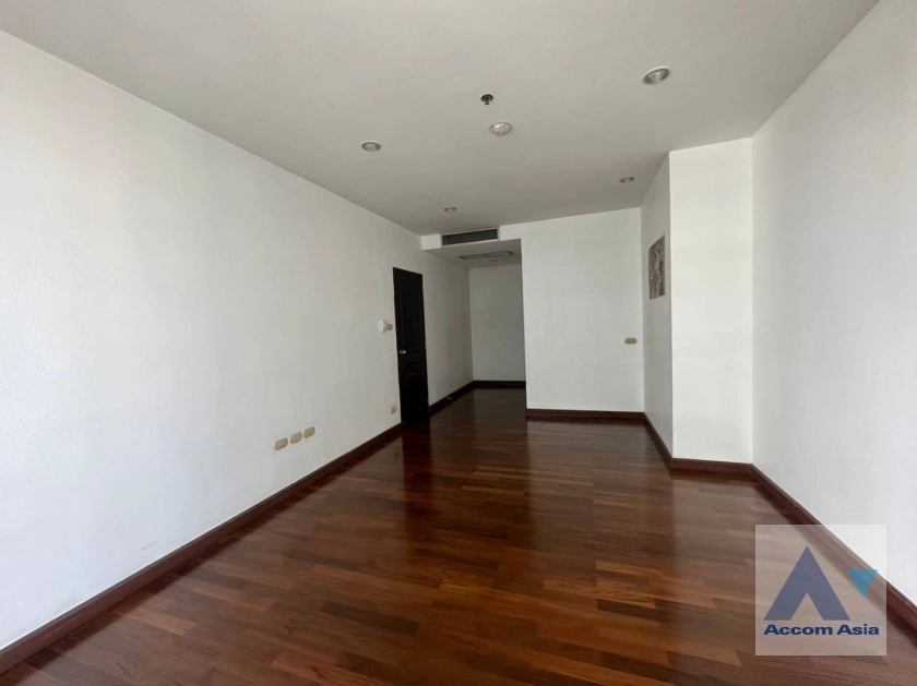 16  3 br Condominium For Rent in Ploenchit ,Bangkok BTS Chitlom at Grand Langsuan AA34021