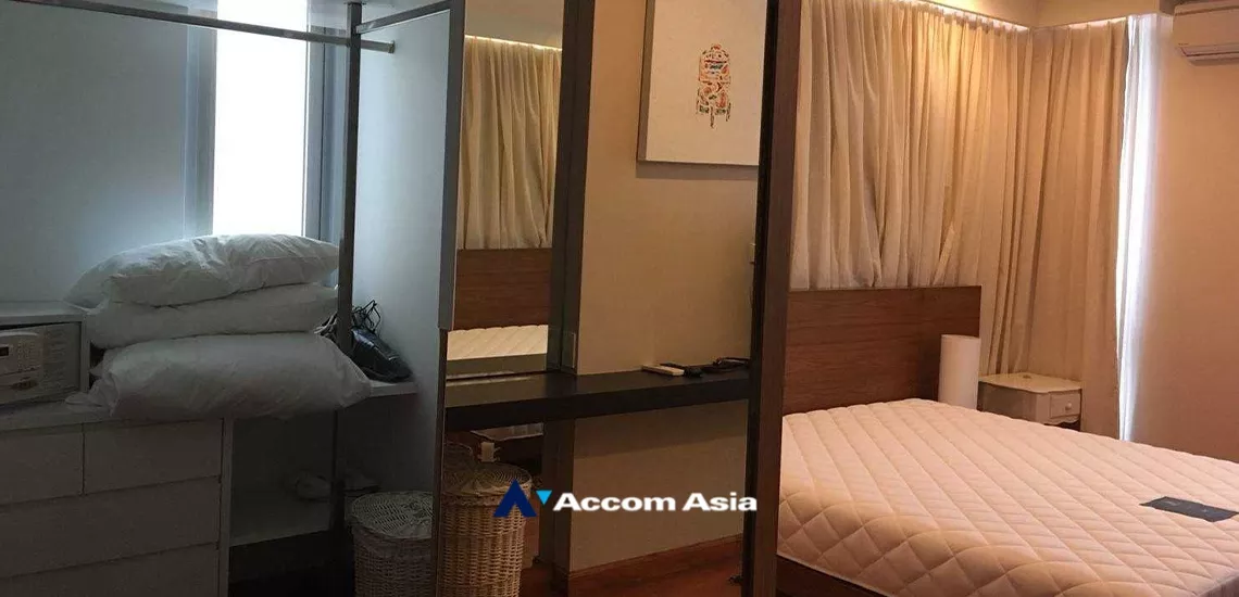 7  2 br Condominium For Rent in Ploenchit ,Bangkok BTS Ratchadamri at The Rajdamri AA34035
